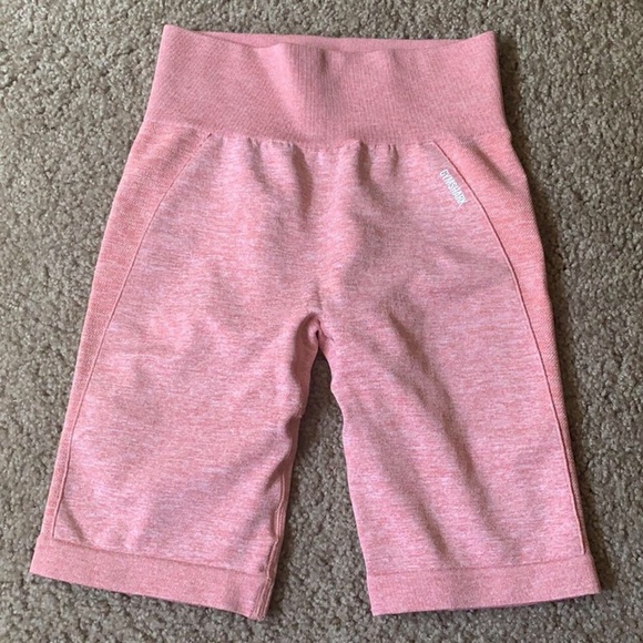 gymshark flex cycling shorts in pink white 💕 - Picture 4 of 4